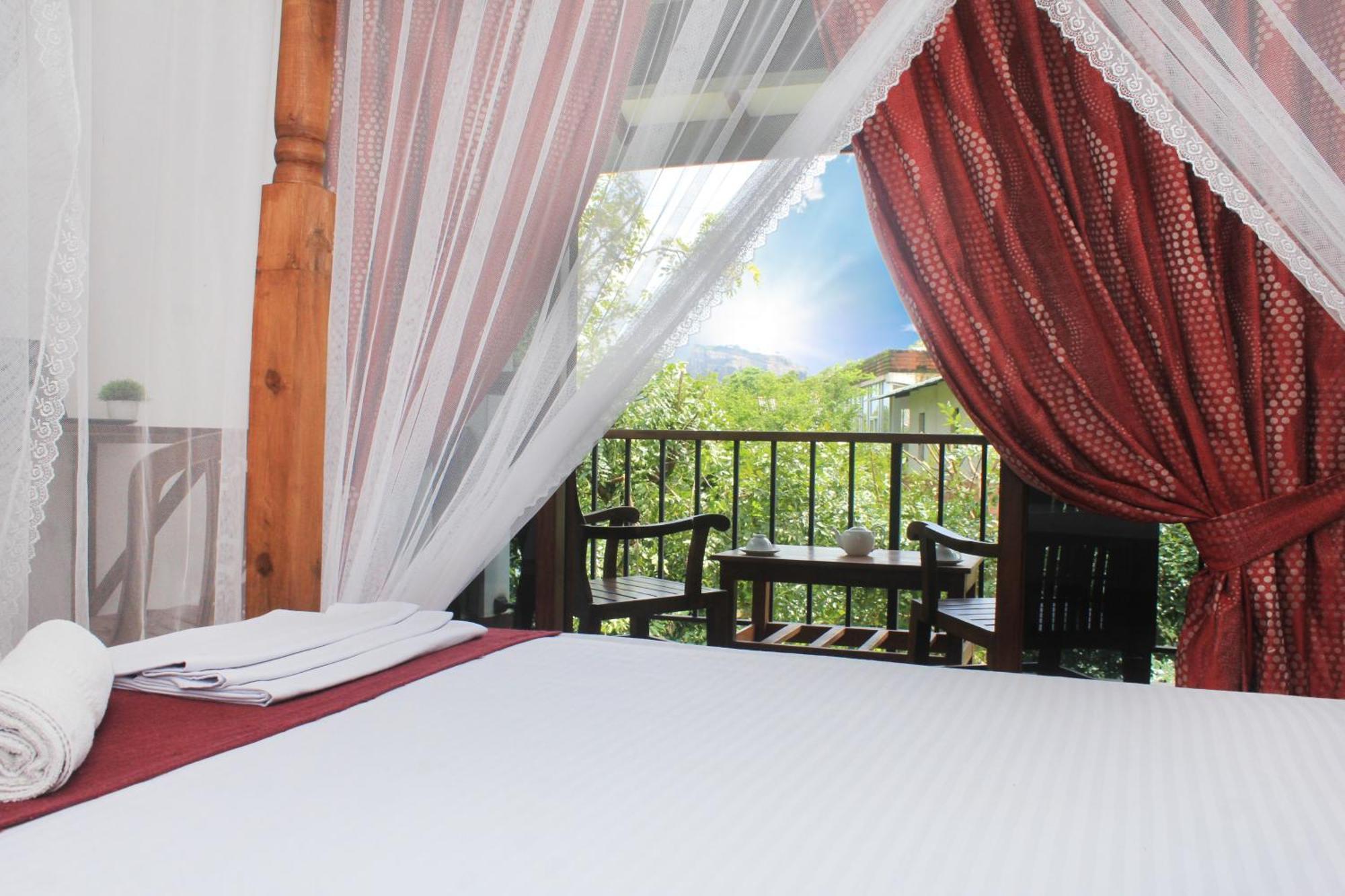 Green Hut Nature Resort Сигирия Екстериор снимка